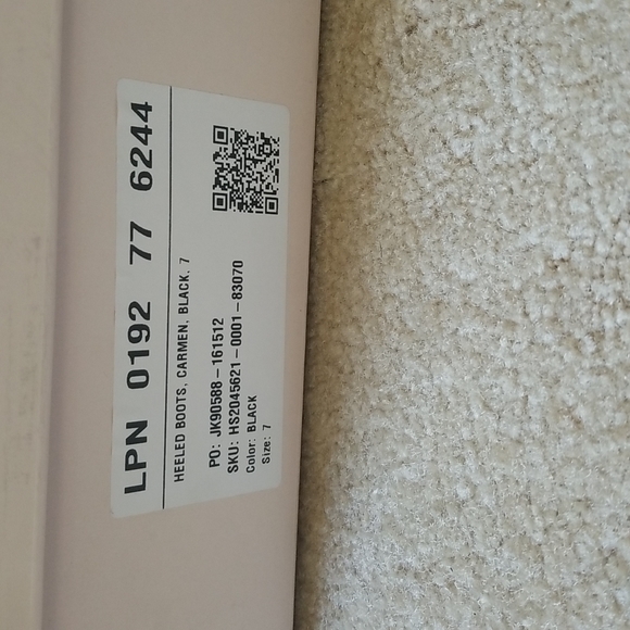 New In Box Slouchy Block Heeled Boots - Picture 6 of 9